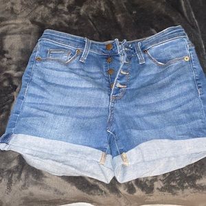 Universal Thread Jean Shorts 26